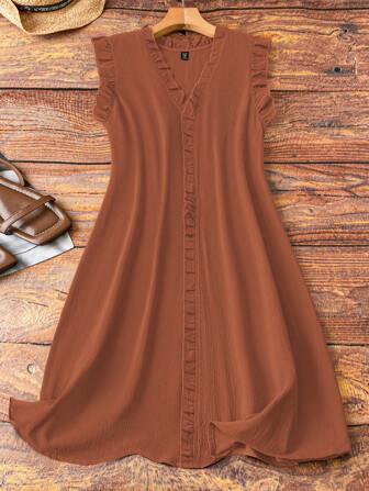 Linhara 大码女式无袖 V 领褶皱荷叶边休闲连衣裙，适合日常穿着