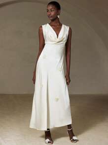 Chiquease Vestido elegante y romántico para cena, estilo francés, vestido de satén de acetato con cuello de volantes, sin mangas, con decoración de flores 3D delicadas, diseño lujoso y de alta gama - Albaricoque - Ver 6