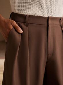 Manfinity BRENVOR Men's Summer New Pleated Loose 5 Point Bermuda Shorts - Redwood - View 5