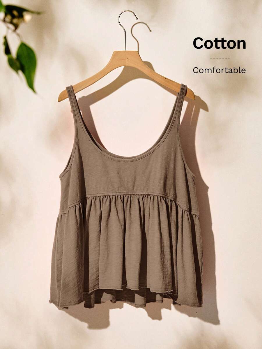 Easelle 女式夏季休闲无袖圆领 A 字形上衣，带有荷叶边和褶皱拼接设计