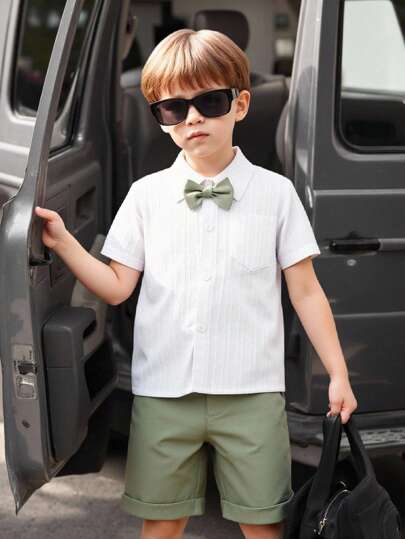 年轻男孩纯色短袖蝴蝶结短裤绅士套装