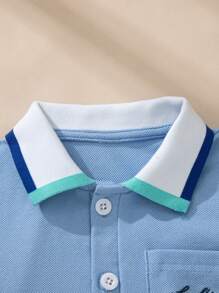 SHEIN Sommer Retro Gentleman Stil Lässig Baby Jungen Jumpsuit, Kontrast Polokragen Halber Knopf Strick Stoff Kurzes Bein Romper - Blau - Übersicht 5