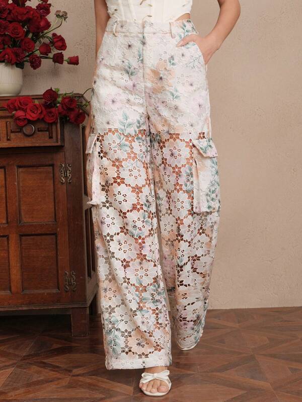 Savoree Frühlings- & Sommer-Traum Blumiges Hohlmuster Design Mode Gerade Bein Weite Bein Hose