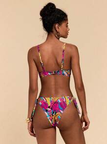 Travachic Set Bikini Wanita dengan Kawat V, untuk Liburan Pantai - MultiWarna - View 5