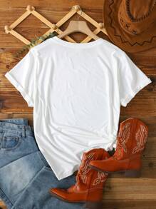 SHEIN LUNE Distressed Vintage Style Raised On 90s Country Tee Country Concert Shirt Western Cowgirl Style Sweatshirt Nashville Girls Trip Hoodie Plus Size Round Neck T-Shirt