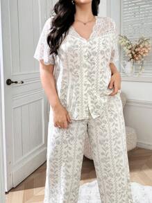 SHEIN Purple Wisteria Print Lace Patchwork Sheer Shoulder Open Front Short Sleeve Pajamas Set For Plus Size Women ,Vacation