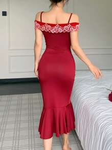 Camisón rojo con hombros descubiertos, encaje y volantes, vestido largo para mujer - Burdeos - Ver 2