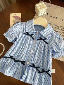 SHEIN Baby Mädchen Kleinkind Neugeborenes 0-3 Jahre Alt HochPreepy-Stil Mädchen gerüschte Schleife Puffärmel blaues gestreiftes Hemd + gefalteter Rock 2-teiliges Set, Frühling Sommer Baby Mädchen Outfit - Blau - Übersicht 7