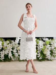 MOTF Soiréza 凸纹蕾丝蝴蝶结肩部鸡尾酒礼服 - 白色 - 查看 6