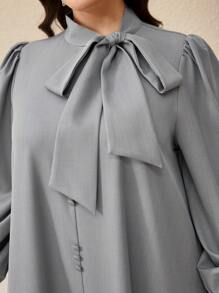 Al Najma Váy Abaya rộng rãi cổ chữ V tay đèn lồng màu trơn cho nữ cỡ lớn - Xám - Xem 4