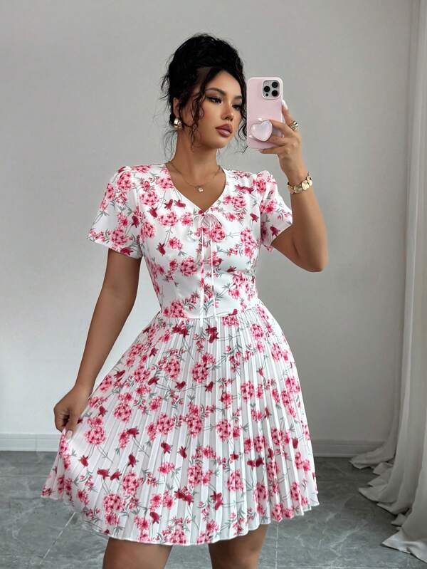 Elenzga Rochie mini pentru femei cu imprimeu floral, plisată, cu decolteu în V și talie înaltă