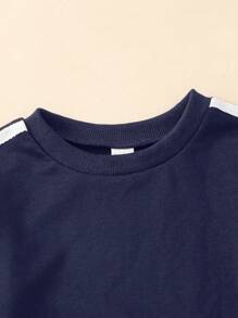 SHEIN Genkimix Kids 2 件女童春夏休闲简约蝴蝶结装饰运动衫和蝴蝶结裤子套装 - 藏蓝色 - 查看 5