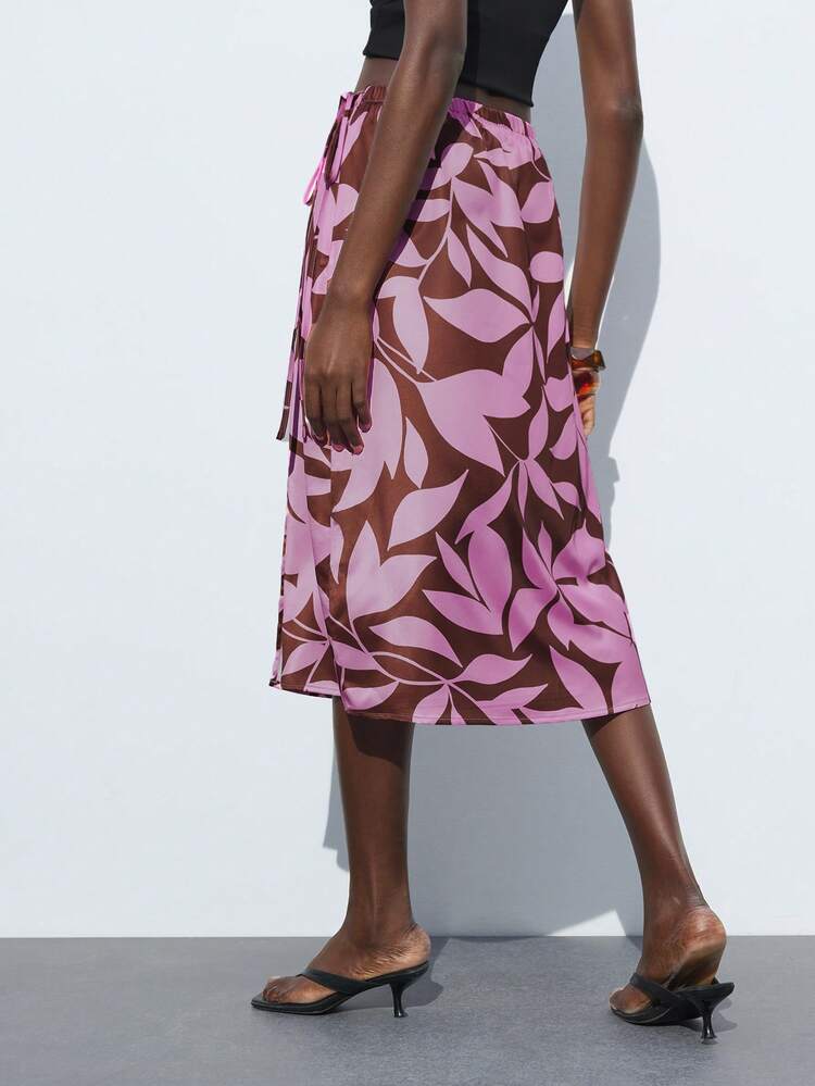 SHEIN Maija 2025 Autumn New Berry Pink Leaf Silhouette Print Wrap-Around Elastic Waist Tie Side Bow Skirt, Elegant Urban Romantic Vintage Y2K Country Music Festival Retro Style, Suitable For Airport Travel, Wedding Guest, Birthday, Halloween, Business Casual, Date, Party, Back To School Fall