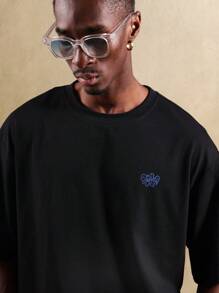 SUMWON 超大街头风 T 恤艺术涂鸦印花都市设计当代艺术风格秋季时尚休闲宽松上衣 - 黑色 - 查看 5