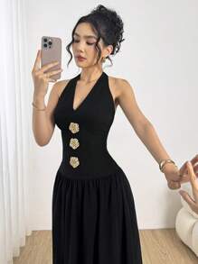 Modelyn Robe d'été élégante avec décoration métallique au col ras-du-cou pour femmes - Noir - Voir 5