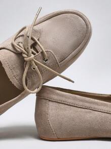 SHUZIA Women's Round Toe Soft Bottom Lace Up Suede Casual Flats