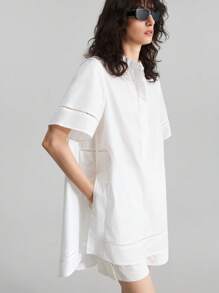 Ontre 2025新款女士纯色纽扣半开襟短袖口袋休闲衬衫，适合日常休闲、通勤、音乐节、早午餐、夏季衬衫、优雅女士衬衫、派对穿着、嘉年华、圣诞节、秋冬新年等场合。 - 白色 - 查看 9