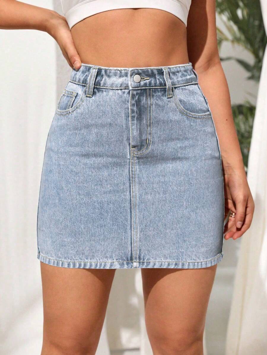 Women's Pocketed A-Line Casual Versatile Denim Mini Skirt - Light Wash - View 1