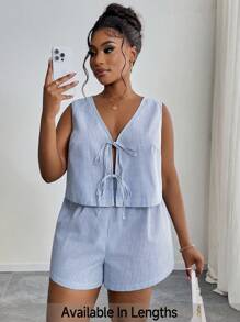 SHEIN PETITE CURVE Bộ áo hai dây sọc dệt đơn giản và quần short cạp cao rộng rãi cho nữ - Xanh và trắng - Xem 6