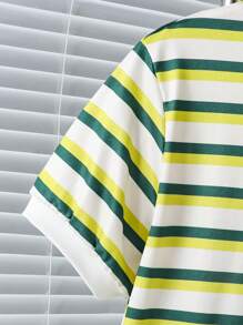 SHEIN Explorewe 青少年男童条纹 Polo 领短袖 T 恤和短裤套装，夏季休闲装 - 彩色 - 查看 4