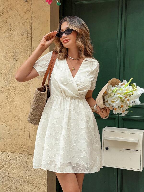 SHEIN Frenchy Women's Summer Jacquard Crossed V-Neck Short Sleeve Casual Short Dress