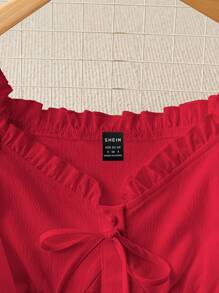 Franclia 女士优雅甜美春夏法式蕾丝花边系带前开襟露肩短款衬衫 - 紅色 - 查看 5