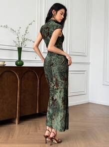 EastFlair Women's Elegant Olive Green Mandarin Collar Knitted Maxi Dress With Floral Print And Thigh-High Split Cheongsam Dress Bodycon Maxi Dress Qipao Dress Green Cheongsam Dress