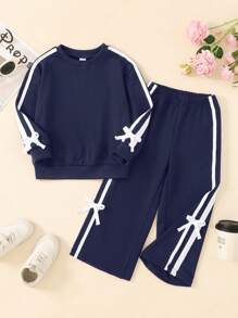 SHEIN Genkimix Kids 2 件女童春夏休闲简约蝴蝶结装饰运动衫和蝴蝶结裤子套装 - 藏蓝色 - 查看 3