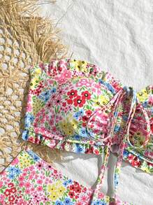 SHEIN Swim 女士两件套海滩度假装：可爱碎花荷叶边抹胸上衣和珍珠装饰抽绳系带比基尼套装 - 彩色 - 查看 5