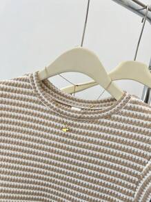 SHEIN Áo thun tay ngắn cổ tròn kẻ sọc đơn giản cho bé gái tuổi teen, tối giản và thoải mái cho trang phục hàng ngày/ở nhà - Màu be - Xem 4