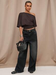 SHEIN BAE Áo phông đen lệch vai bất đối xứng thường ngày, đa năng để mặc hàng ngày, hẹn hò, trà chiều, tụ tập với bạn bè, phù hợp cho nhiều dịp khác nhau - Cà phê nâu - Xem 4