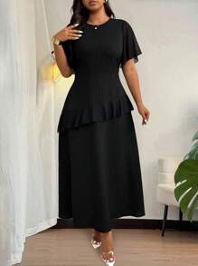 SHEIN Clasi Plus Size Elegant Ruffle Hem Solid Color Vacation Dress