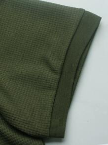 Manfinity Homme Bộ áo thun polo và quần short trơn màu cho nam, giản dị và tối giản để mặc hàng ngày - xanh quân đội - Xem 7