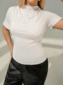 SHEIN Essnce Women Plus Size Solid Color Simple Short Sleeve T-Shirt - White - View 4