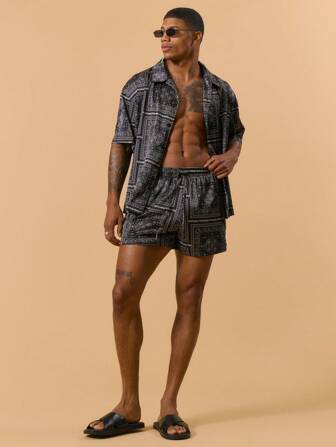 Musero Conjunto de hombre estampado de paisley de satén, pantalón corto con cintura elástica y cordón, cómodo para vacaciones y playa, primavera/verano