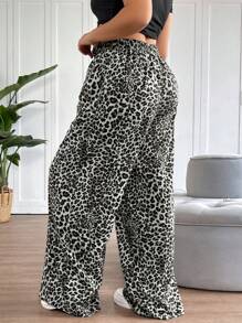 SHEIN Tall CURVE 大码女式豹纹梭织阔腿街头长裤 - 灰色 - 查看 2