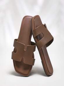 SHUZIA Women's Fashion Casual Comfy Flat Sandals For Christmas Valentine's Day - Olive Green - View 1