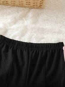 SHEIN 2 piezas Conjunto de ropa casual linda para niña bebé, blusa con manga corta con volantes y moño + pantalones largos acampanados, ropa dulce y versátil para niña bebé - Rosa - Ver 7