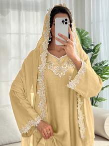 SHEIN Najma Vestido estilo árabe con cuello redondo, bordado de flor, hoja y adorno floral, con pañuelo para la cabeza