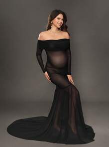 Cheriluna Maternity Vestido de Maxi ajustado de manga larga con hombros descubiertos y dobladillo extra largo para sesión fotográfica de maternidad - Negro - Ver 3