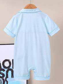 男宝宝绅士风条纹翻领连体衣短袖短裤套装，简约时尚，浅蓝色