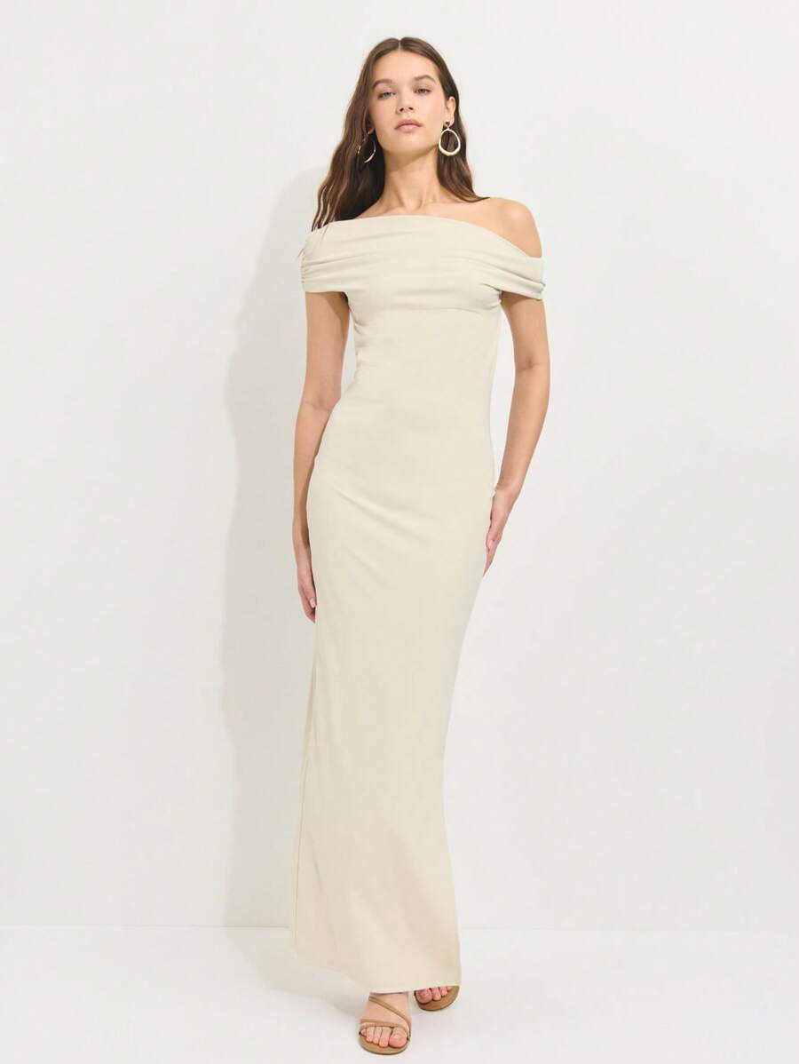 Nöista One-Shoulder Bodycon Maxi Dress In Soft Stretch Fabric With A Chic, Minimalist Silhouette. Perfect For Beach Dinners, 4th Of July Parties, Or Elegant Summer Nights. - Light Grey - View 1