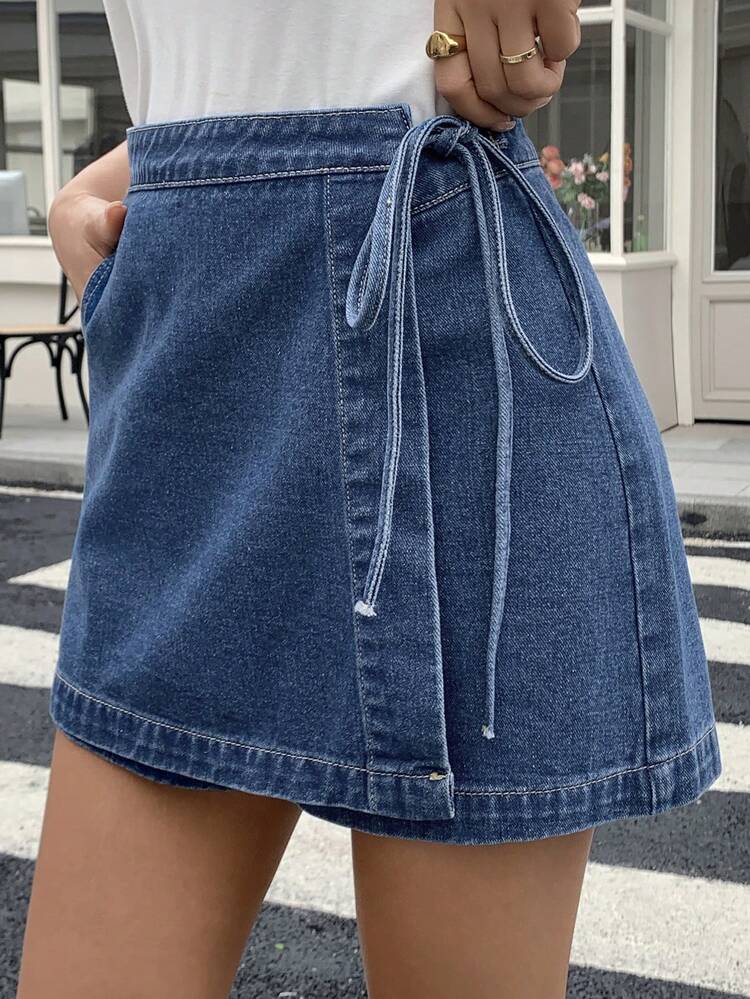 Women's Casual Knotted Denim Shorts