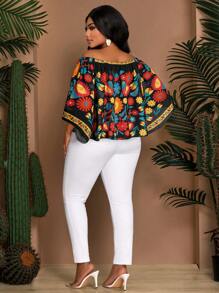 SOLERSUN Camisa de mujer talla grande con estampado floral a rayas para vacaciones, de corte informal para primavera/verano, con hombros descubiertos