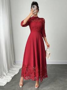 Modelyn Đầm Maxi Tay Dài Thêu Hoa Văn Chắp Vá Cho Nữ - Màu Đỏ Sâu - Xem 4