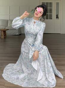 Modelyn 女士优雅浪漫花卉印花褶饰胸前荷叶边下摆连衣裙 - 淺藍色 - 查看 6