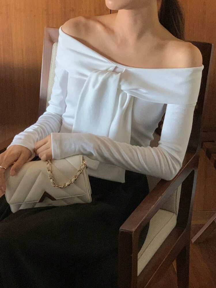 French Style Off Shoulder White Long Sleeve T-Shirt Women, Off-Shoulder Tie Design Elegant Blouse
