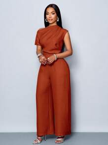 SOLERSUN 四季女装通勤优雅日间出游休闲简约杏色露肩不对称领口肩部褶皱短袖阔腿连体裤 - 棕色 - 查看 5