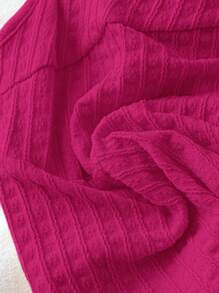 SHEIN Essnce 大码女装春夏时尚休闲性感舒适日常纹理面料 V 领修身扭纹无袖上衣，外出上衣，波西米亚风，伊比沙岛风，海滩度假风，欧洲夏季，夏威夷狂欢上衣 - 玫紅色 - 查看 3