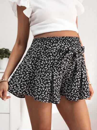 SHEIN Comfortable Casual Floral Printed Maternity Flare Pants Skirt
